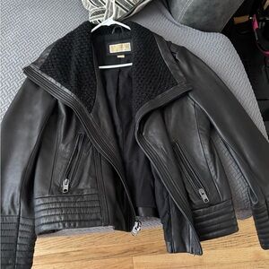 Michael Kors Authentic leather Black Biker Jacket with Quilted Details- size L